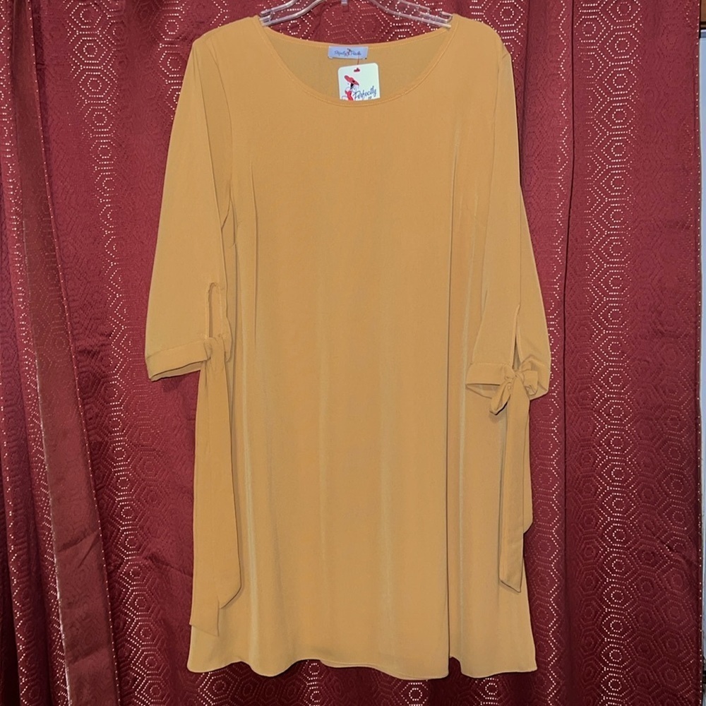 Perfectly Priscilla Mustard Yellow Dress 8/10 NWT